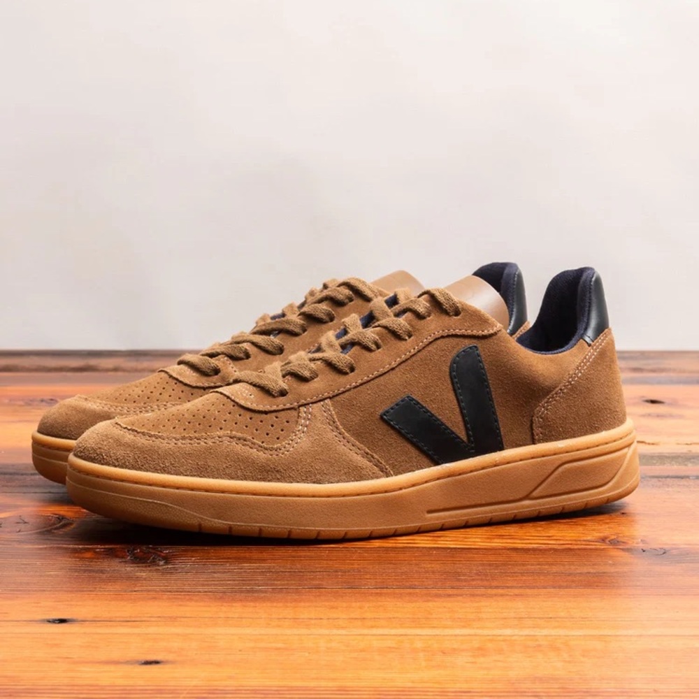 Veja V10 Sneakers in Brown Suede